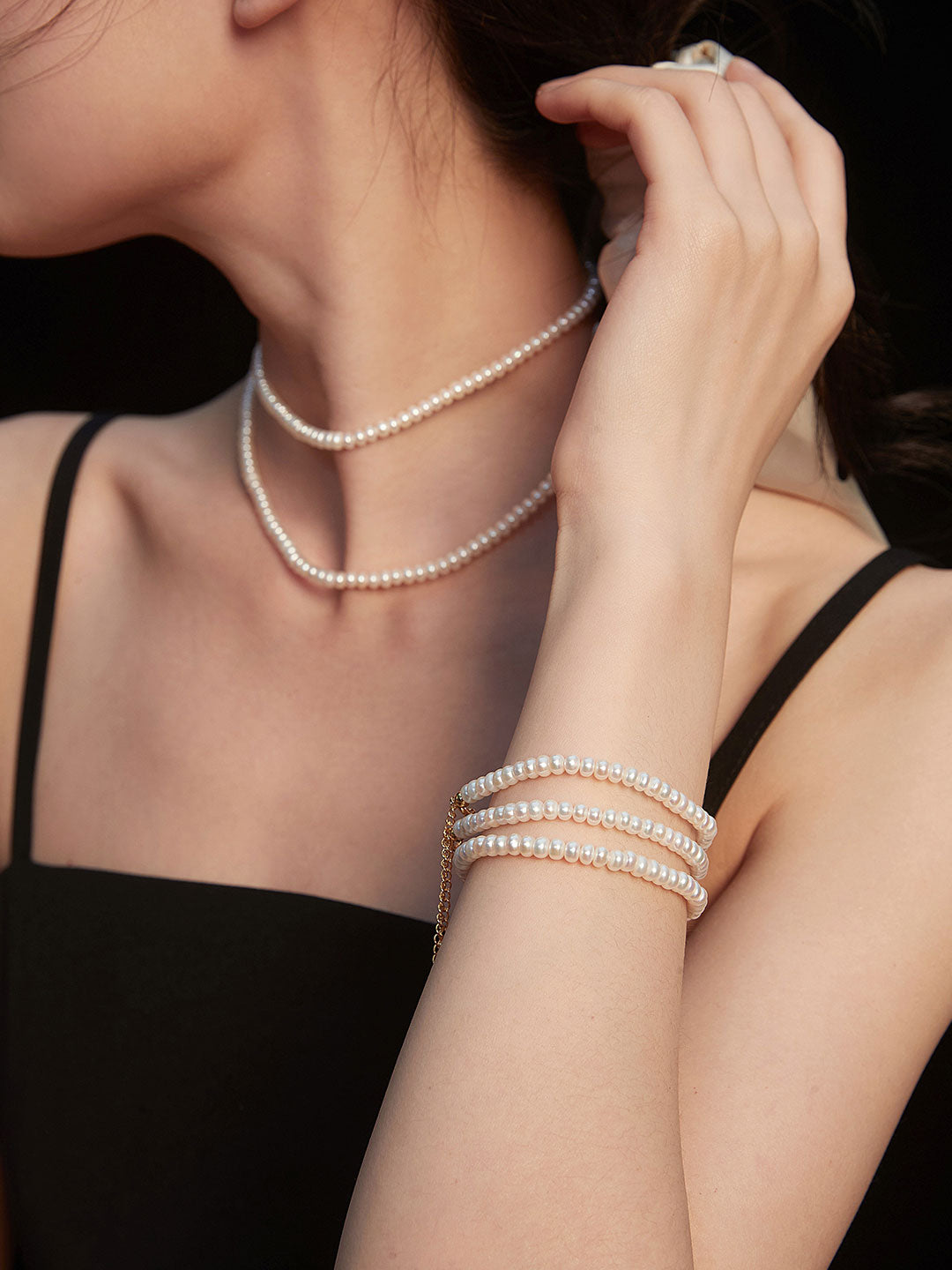 Elegant Ultra-Thin Pearl Necklace