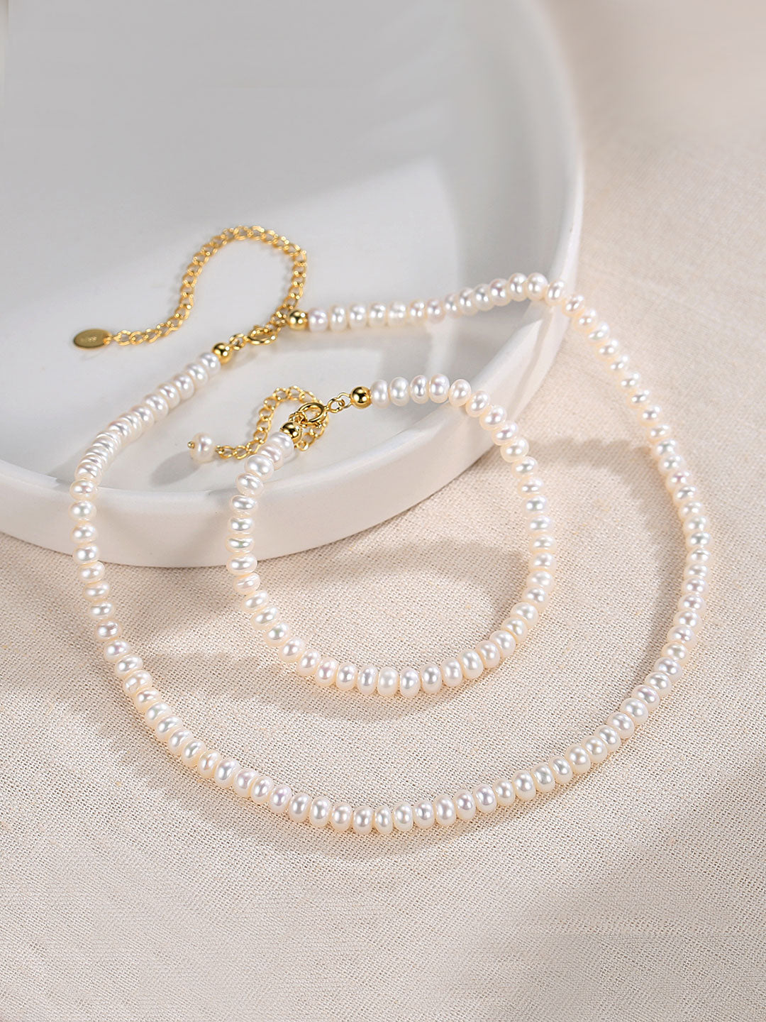 Elegant Ultra-Thin Pearl Necklace