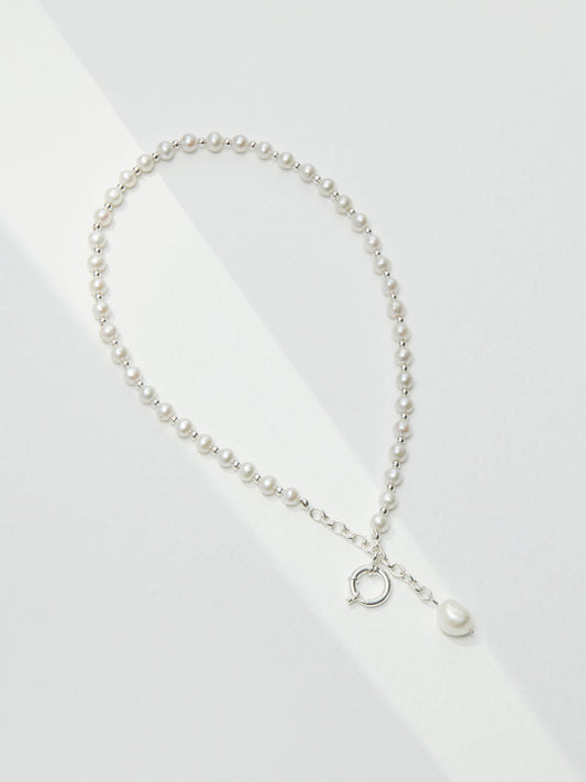 Reshape: Modish Pearl and Sterling Silver Necklace