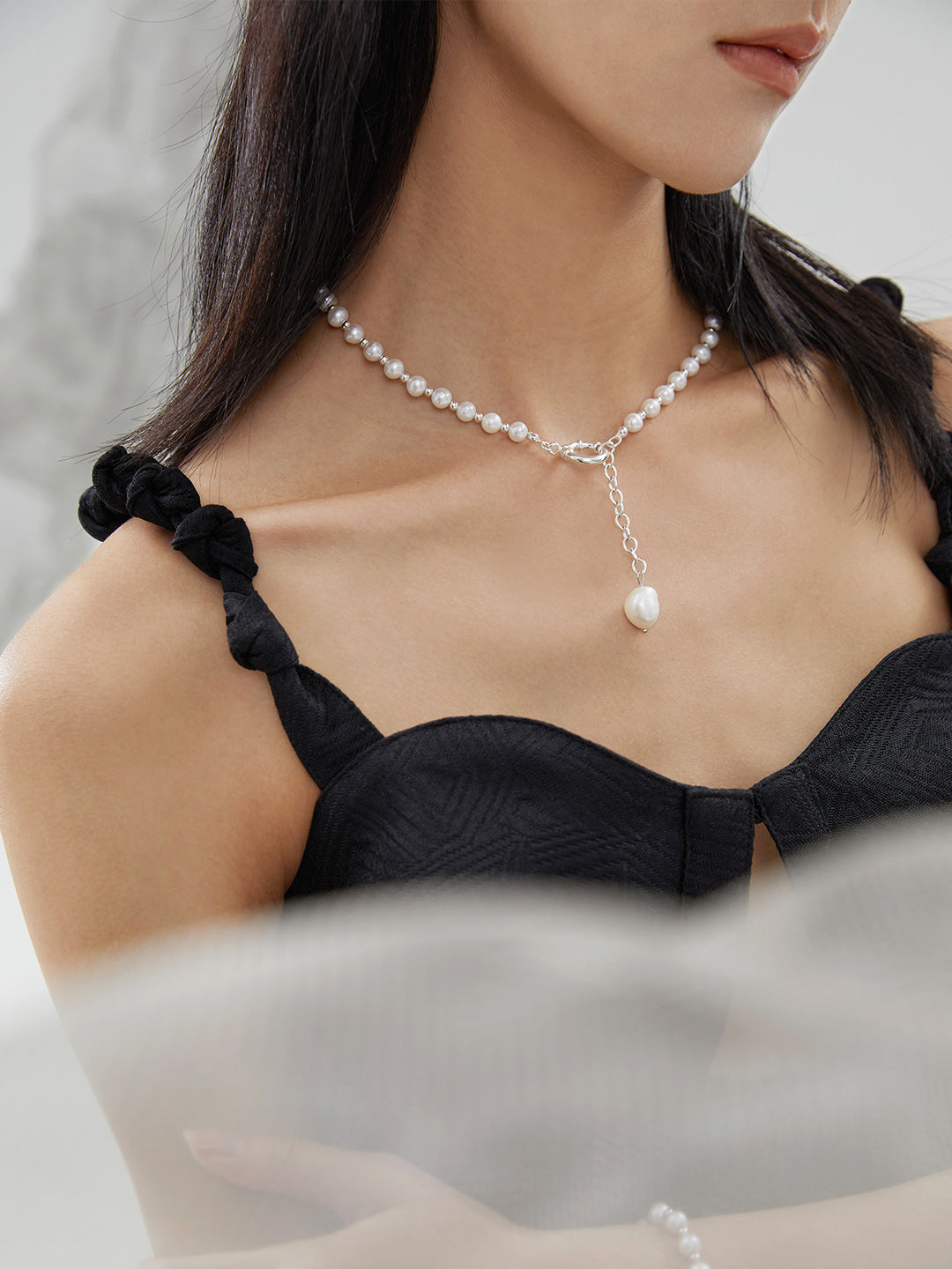 Reshape: Modish Pearl and Sterling Silver Necklace