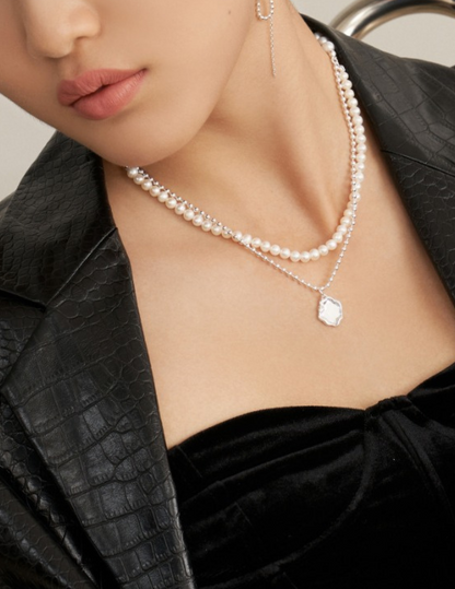 Luminous Elegance: Chic Dual-Layered Sterling Silver and Pearl Necklace