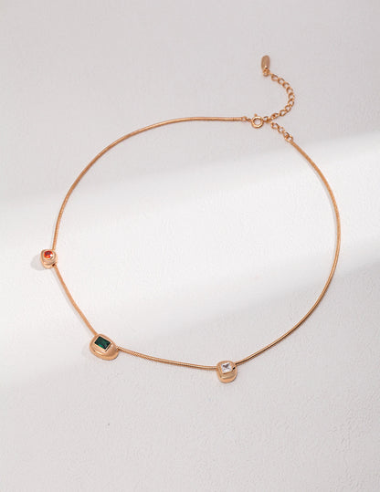 Luxe Retro Gold Necklace with Tri-Zircon Accents