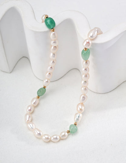 Coastal Serenity Green Jade and Pearl Elegance Necklace