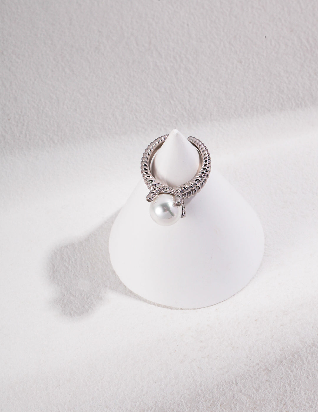 Elegant Pearl Spiral Silver Ring