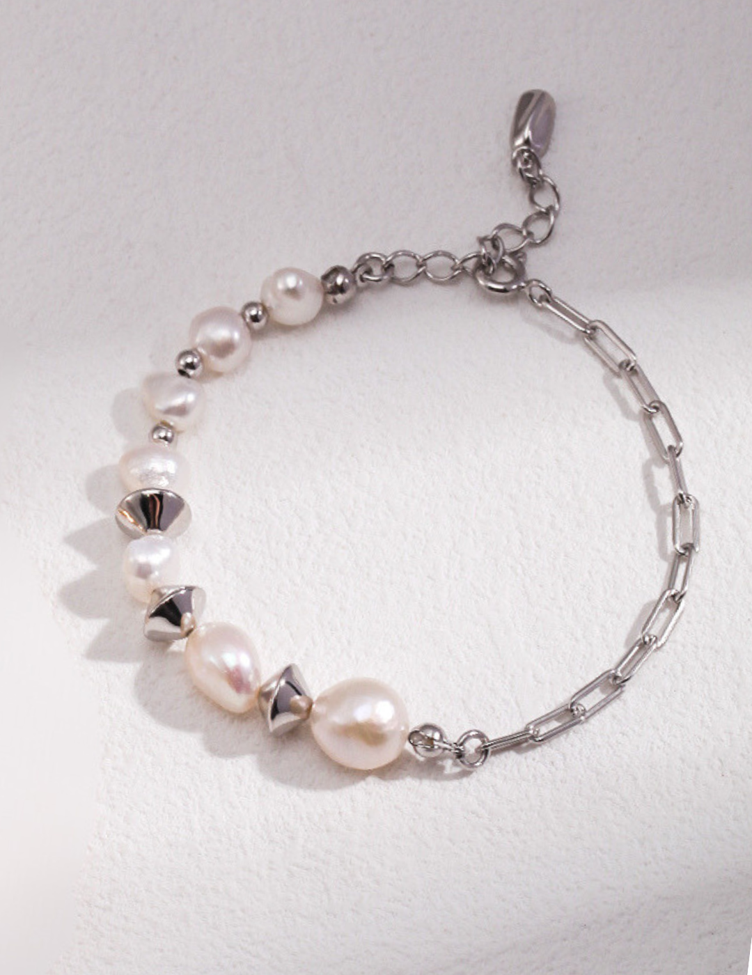 Baroque Pearl Luxe Graduated Bracelet