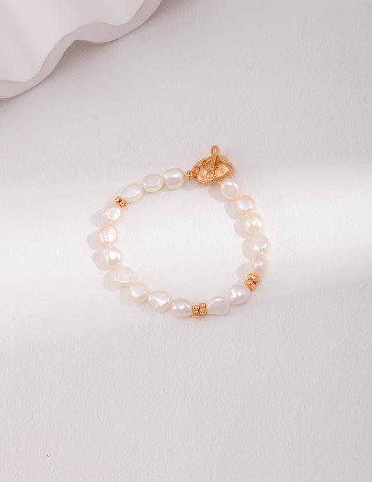 Baroque Pearls Bracelet with Petal Clasp