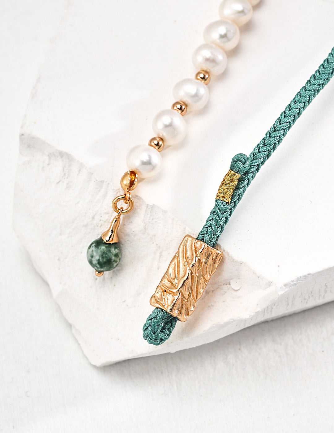 Emerald Summer: Pearl Jasper Hemp Bracelet