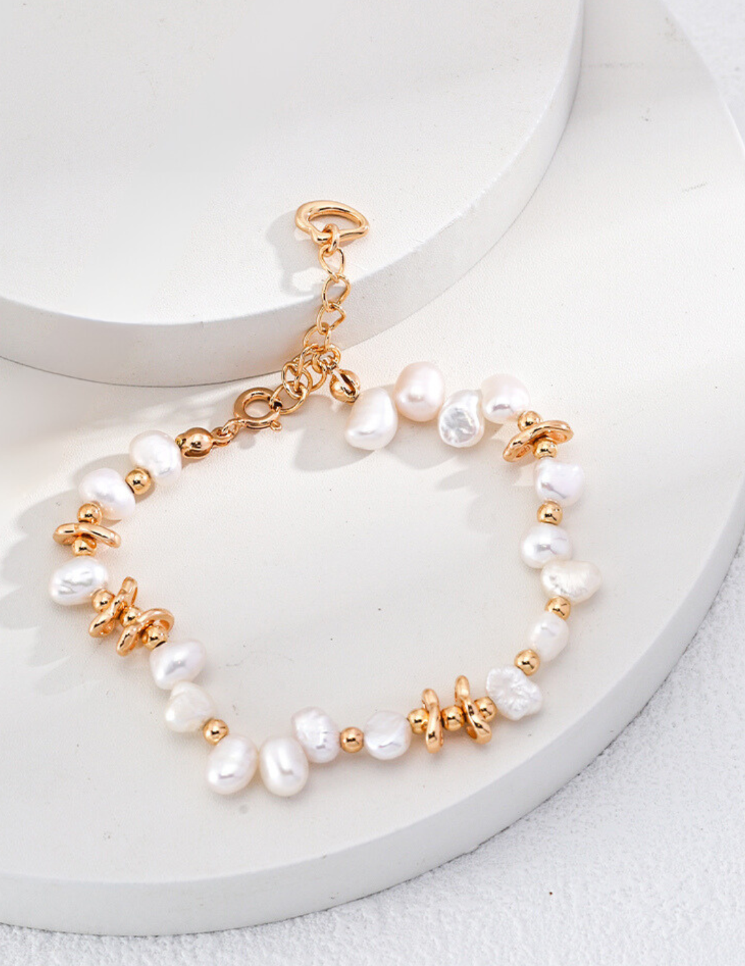 Natural Radiance Scattered Pearl Bracelet