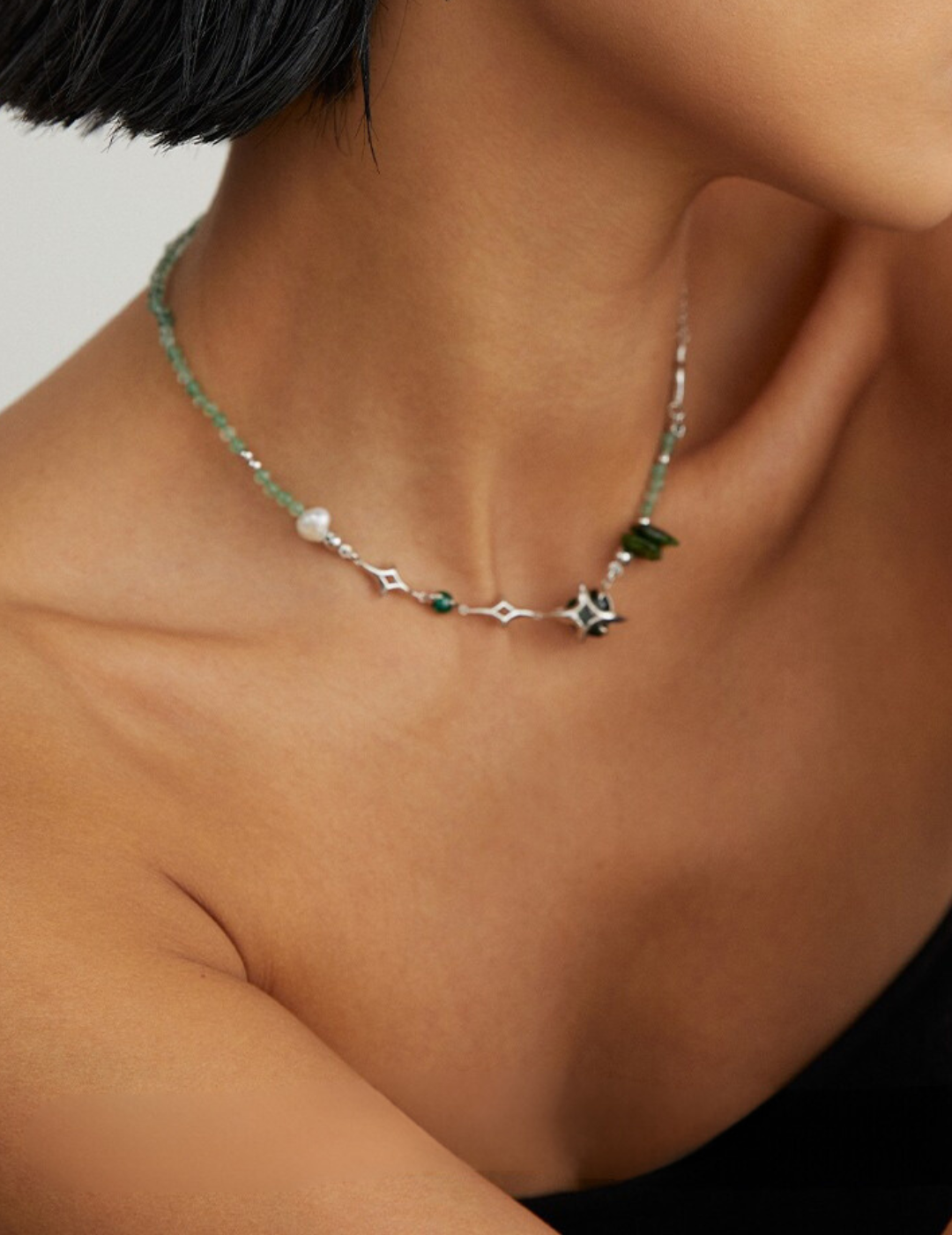 Bold Green Strawberry Crystal and Pearl Zircon Sterling Silver Four-Pointed Heart Necklace