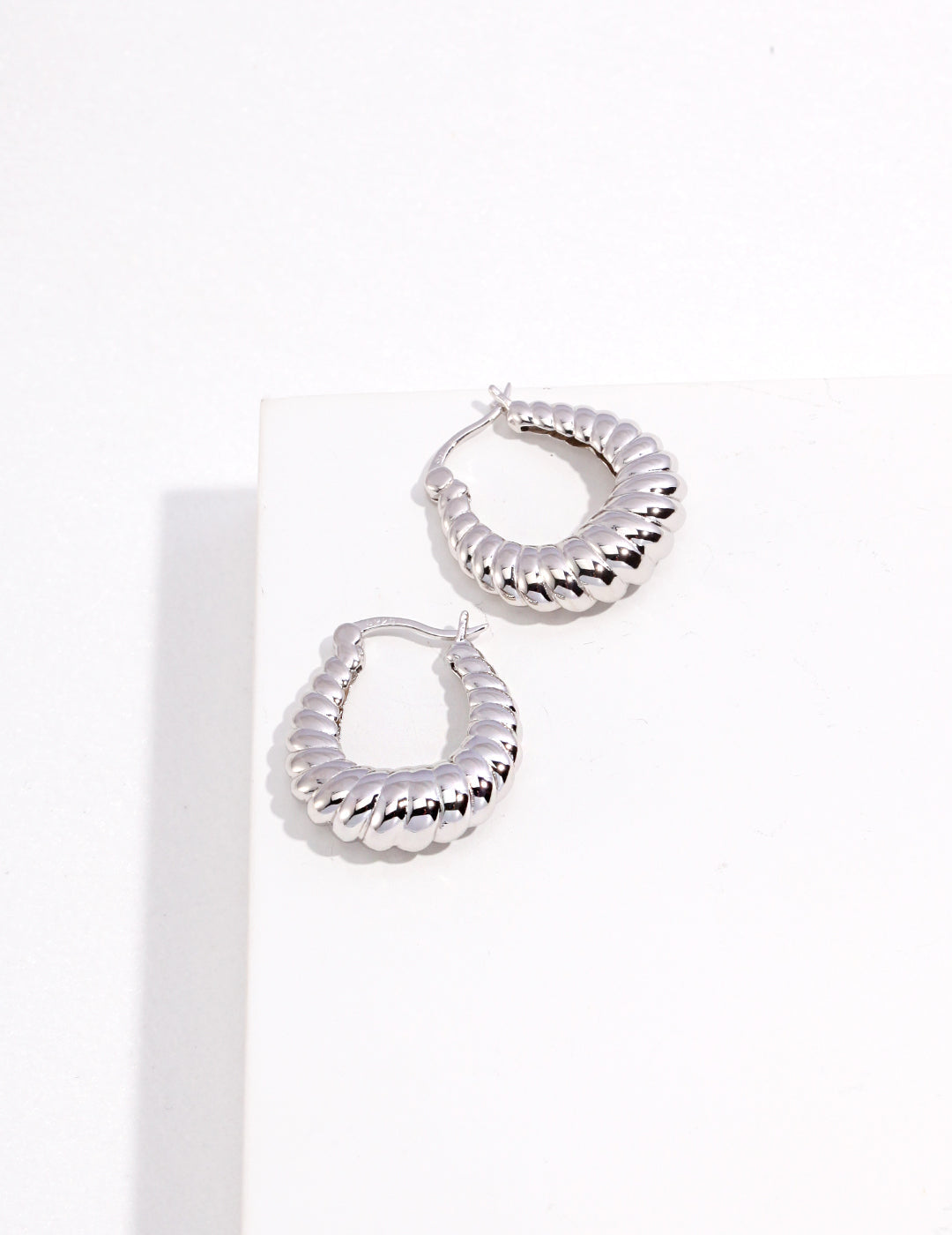 Stylish Textured Spiral Silver Hoop Earrings